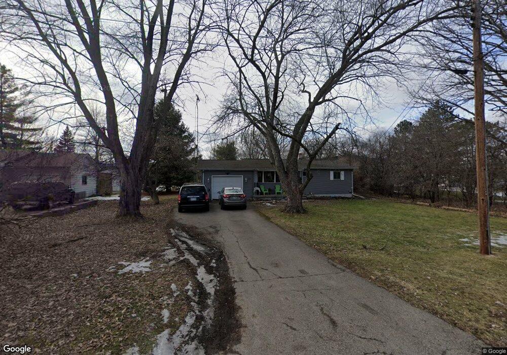 929 Moore St, Davison, MI 48423 - photo 1