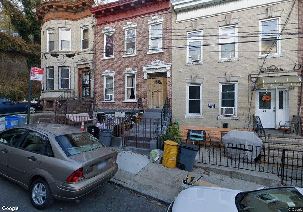 23 Sunnyside Ct, Brooklyn, NY 11207 - photo 1