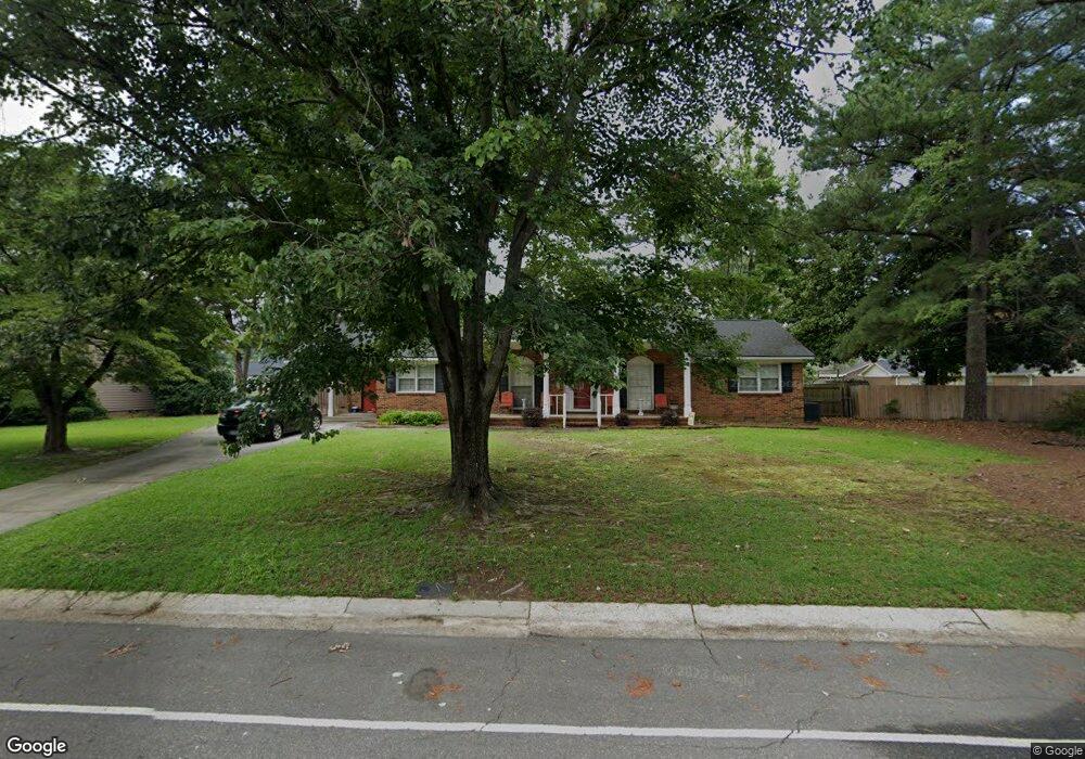 541 Lennox Dr, Fayetteville, NC 28303 - photo 1