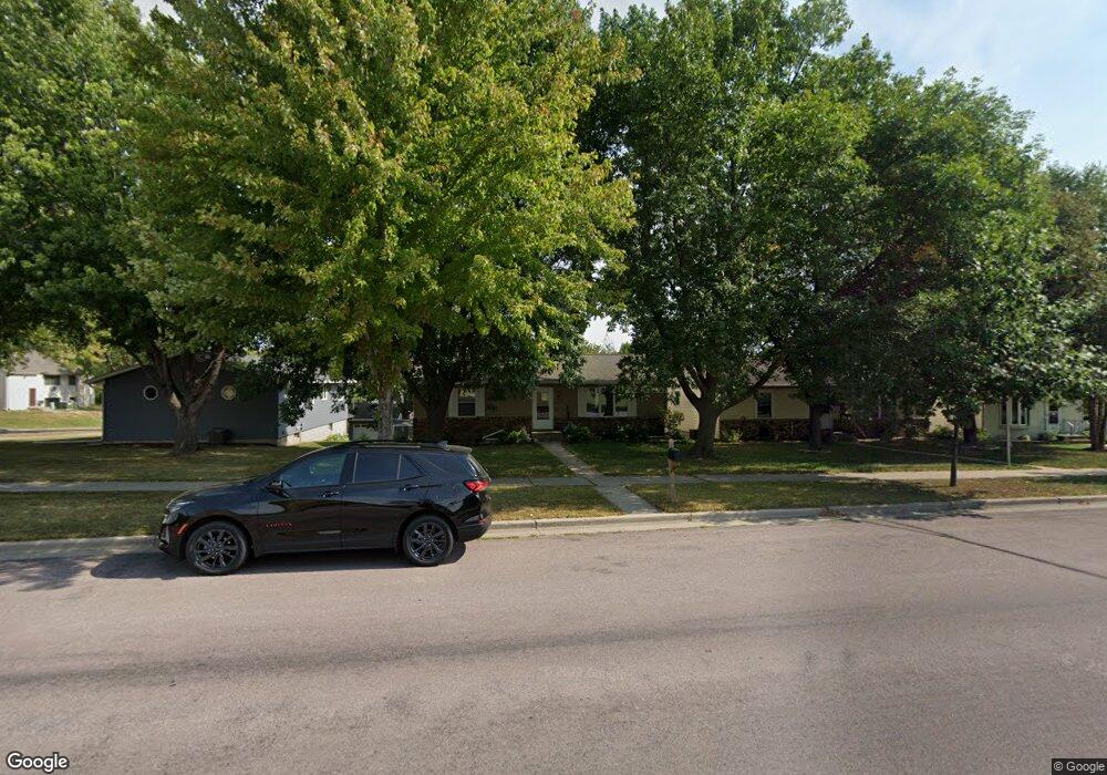 1426 N Garden St, New Ulm, MN 56073 - photo 1