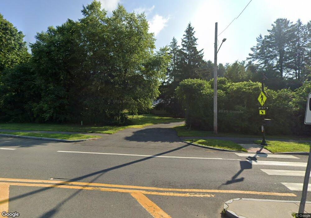 654 Amherst Rd, Sunderland, MA 01375 - photo 1