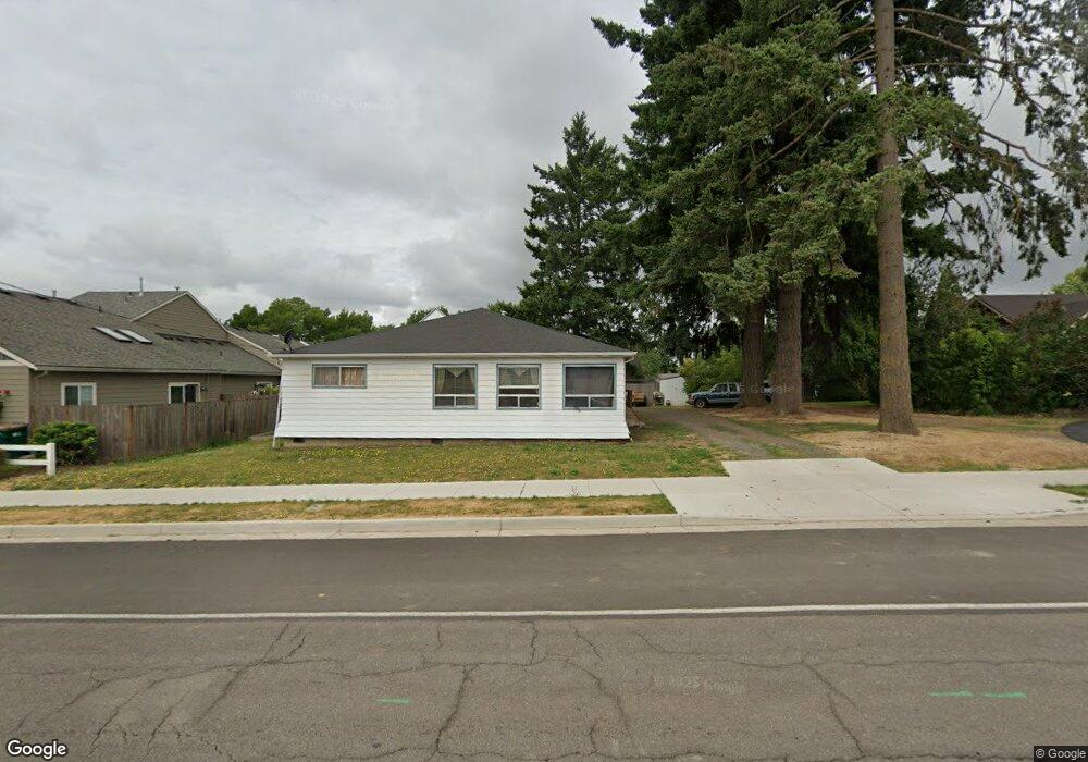 2105 N College St, Newberg, OR 97132 - photo 1