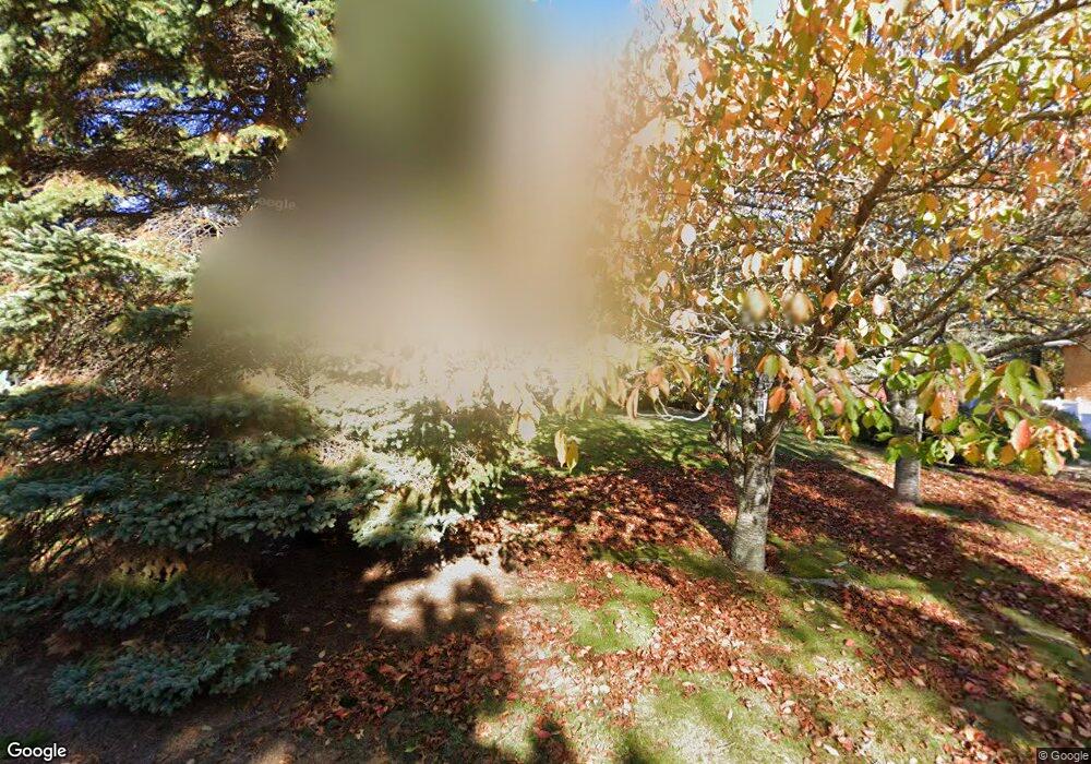 47 Brewster Ave, Vineyard Haven, MA 02568 - photo 1