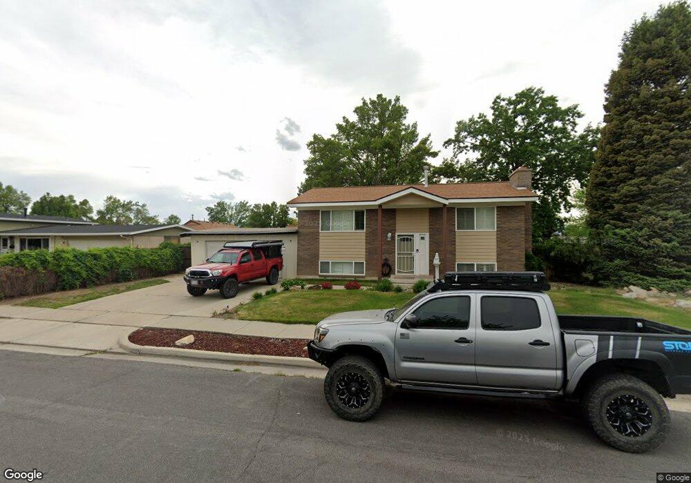 8502 Fairoaks Way, Sandy, UT 84070 - photo 1