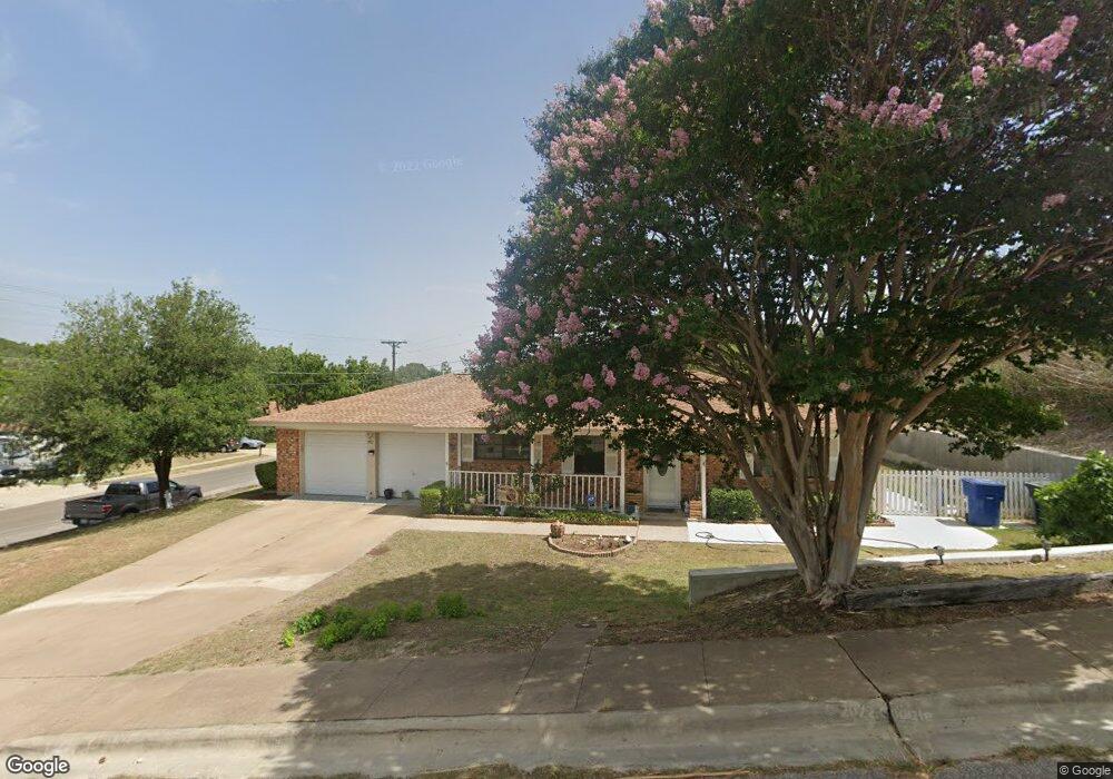 901 Davie Lee Dr, Copperas Cove, TX 76522 - photo 1