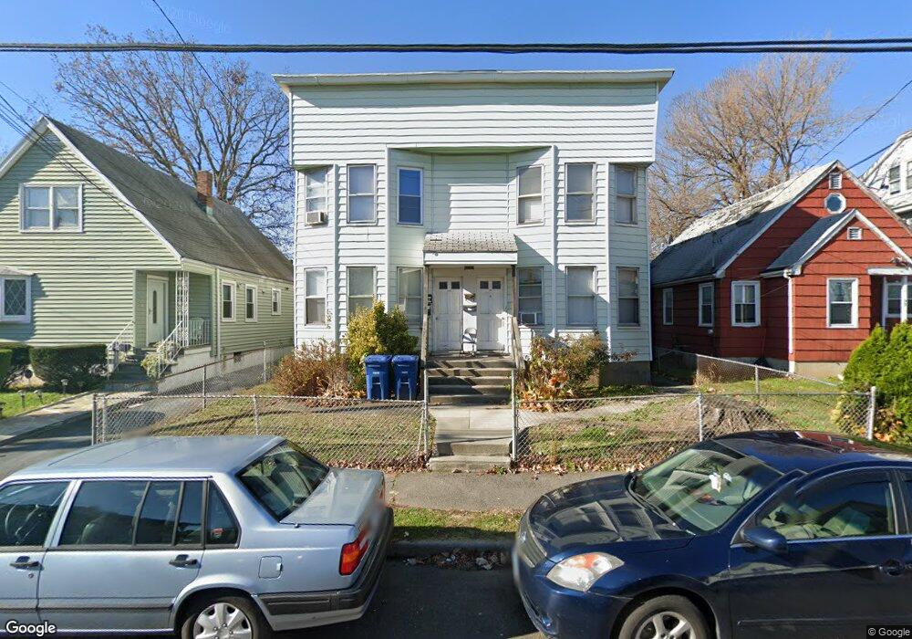 125 Pixlee Place unit 2nd fl, Bridgeport, CT 06610 - photo 1