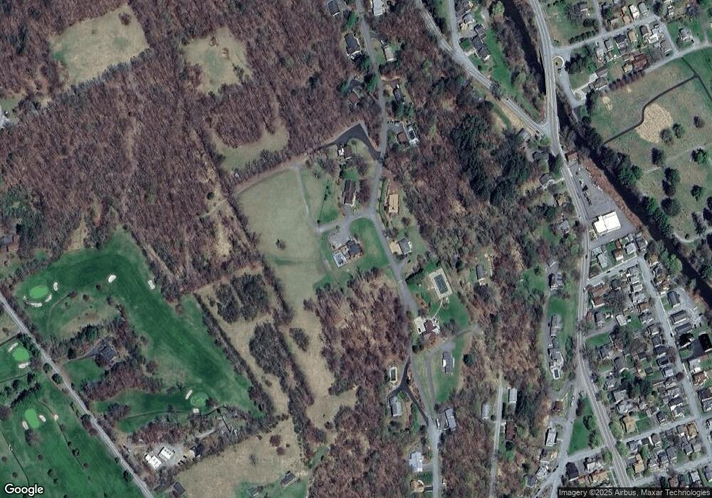 201 Spring Hill Rd, Honesdale, PA 18431 - photo 1