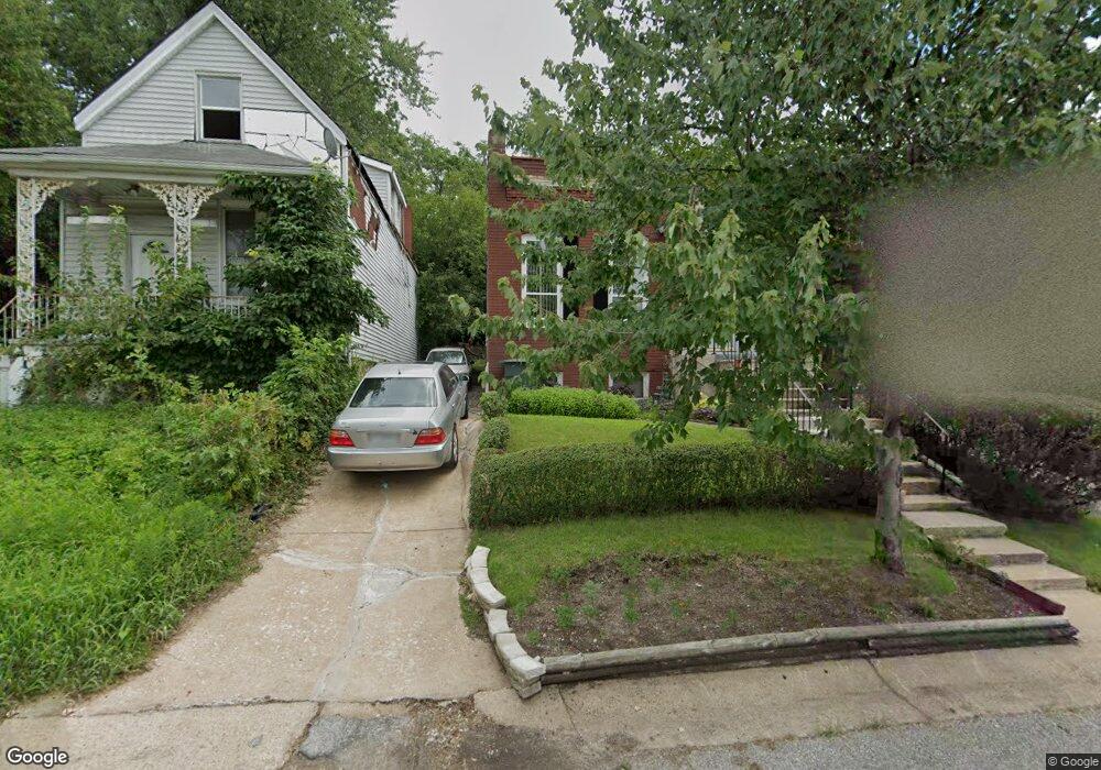 4444 N Taylor Ave, Saint Louis, MO 63115 - photo 1