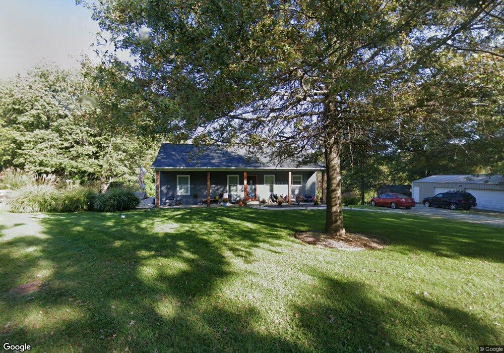 6915 Loyet Rd, Collinsville, IL 62234 - photo 1