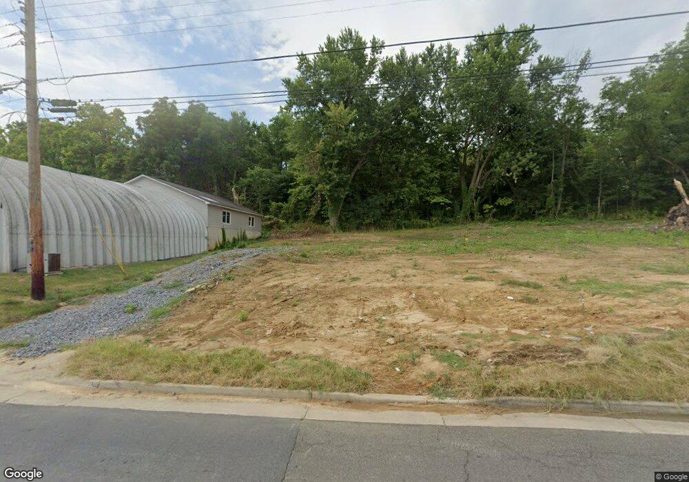 29 W Duck St, Front Royal, VA 22630 - photo 1