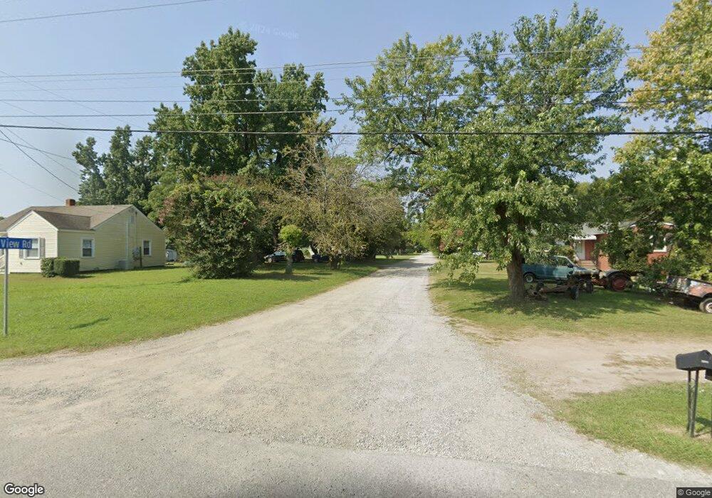 7086 E View Rd, Gloucester Point, VA 23072 - photo 1