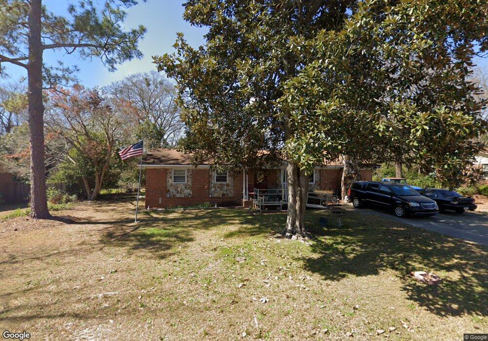 202 Pinecrest Dr, Warner Robins, GA 31093 - photo 1