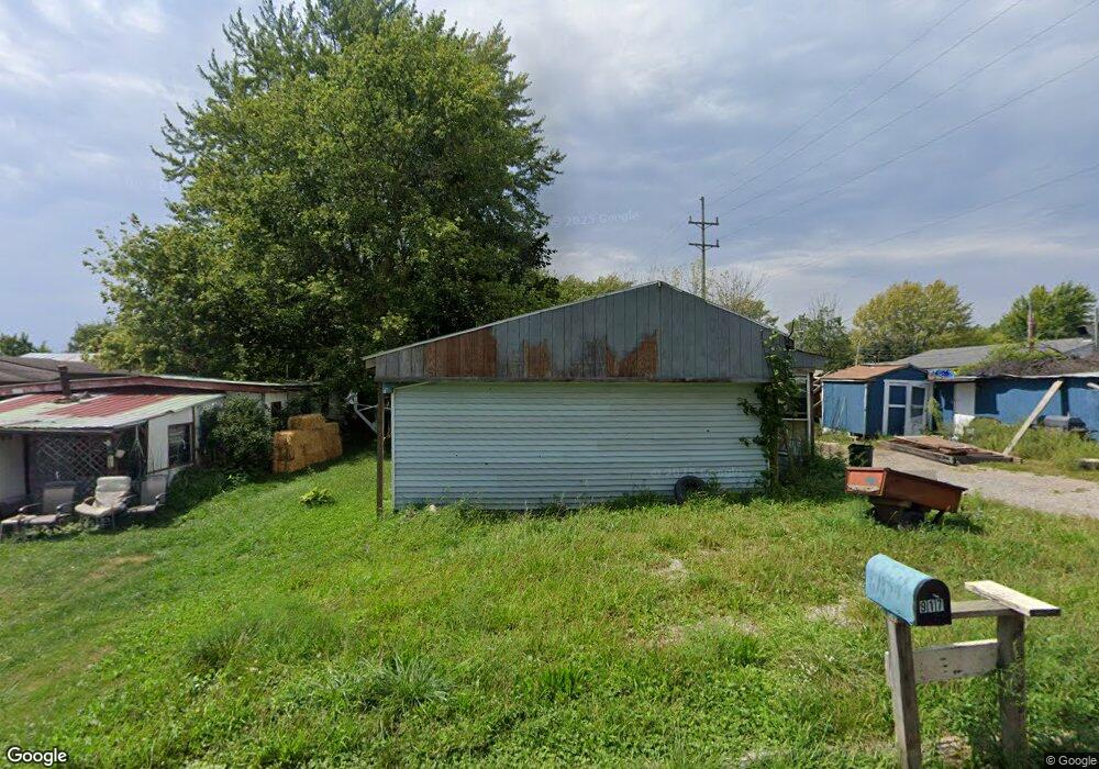 915 Failor St, Bucyrus, OH 44820 - photo 1