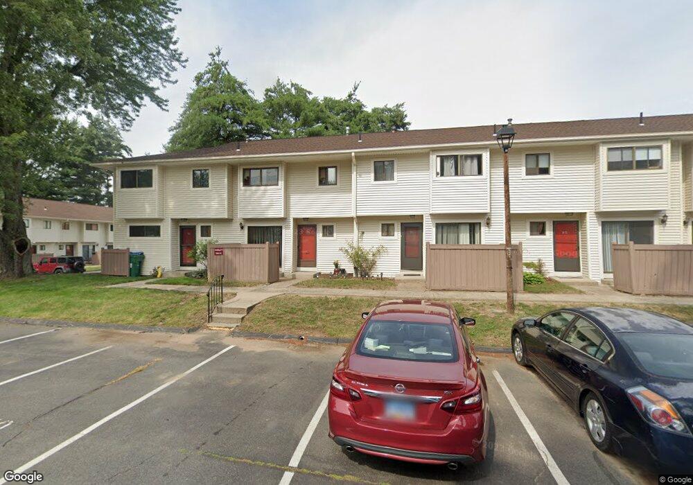 9 Woodland Ave unit D, Bloomfield, CT 06002 - photo 1