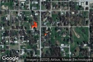 304 S Broadway St, West Salem, IL 62476