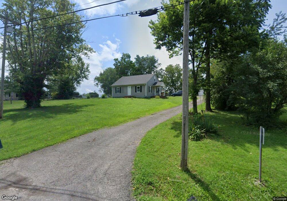 978 Beaumont Ave, Harrodsburg, KY 40330 - photo 1