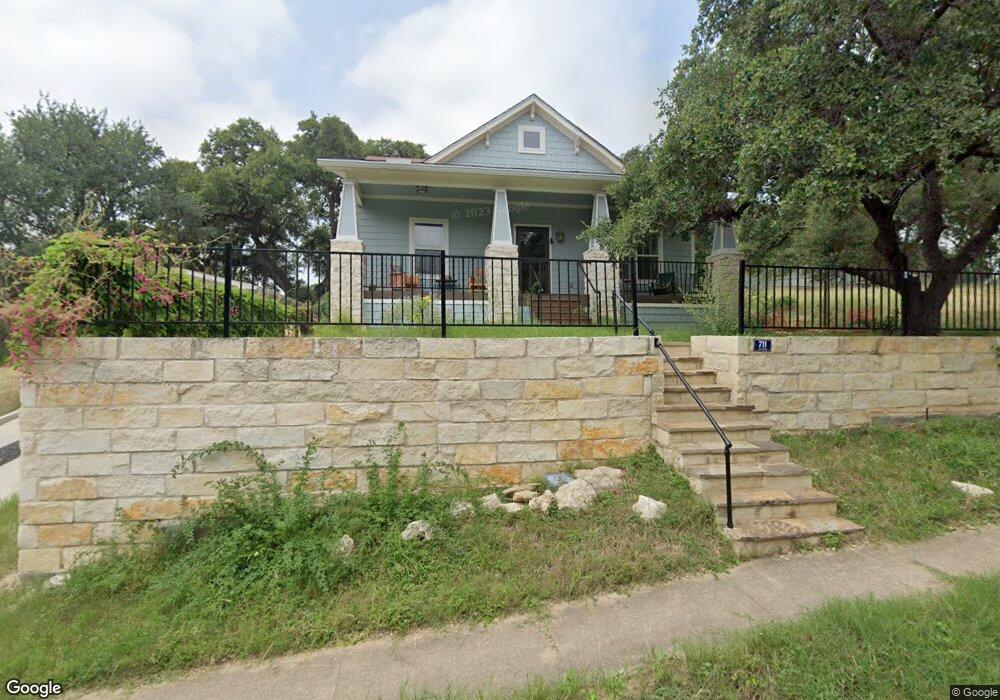 711 Alto St, San Marcos, TX 78666 - photo 1