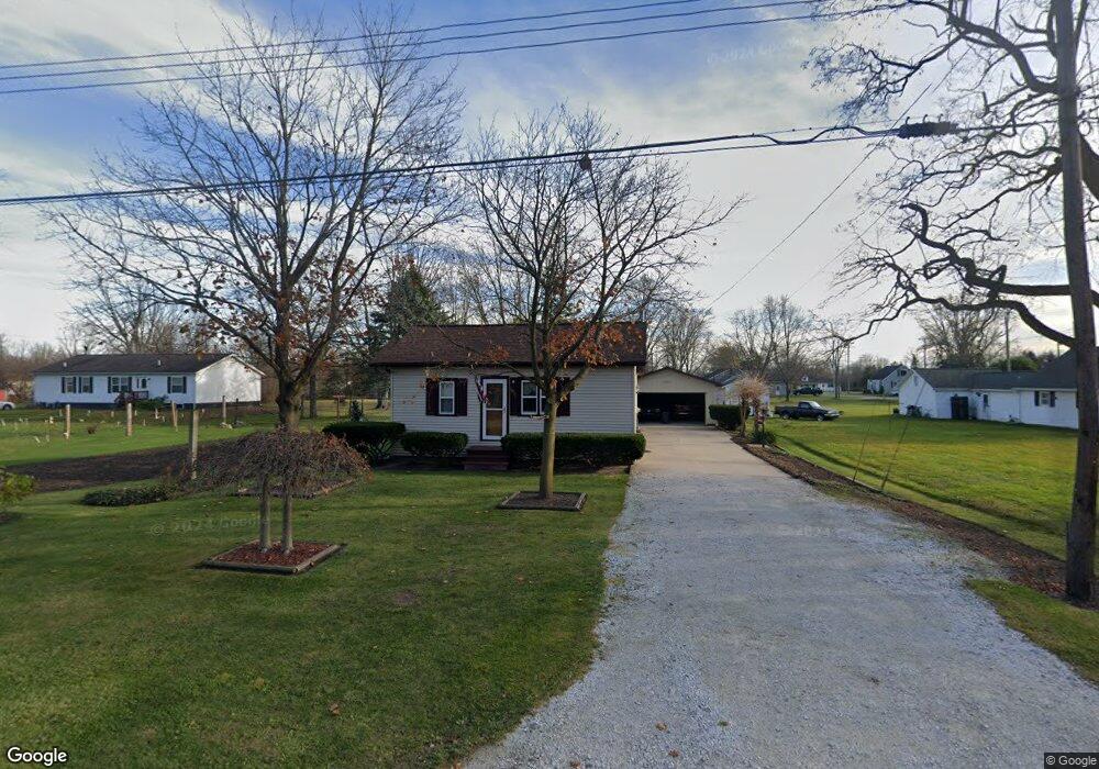 2051 Yeager St, Port Huron, MI 48060 - photo 1