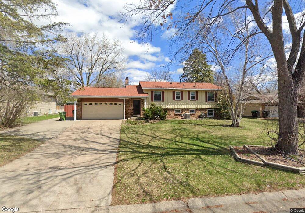 10161 Uplander St NW, Coon Rapids, MN 55433 - photo 1