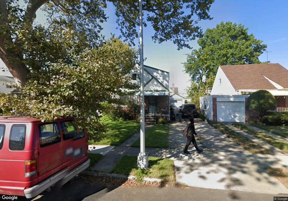 23125 128th Ave, Springfield Gardens, NY 11413 - photo 1