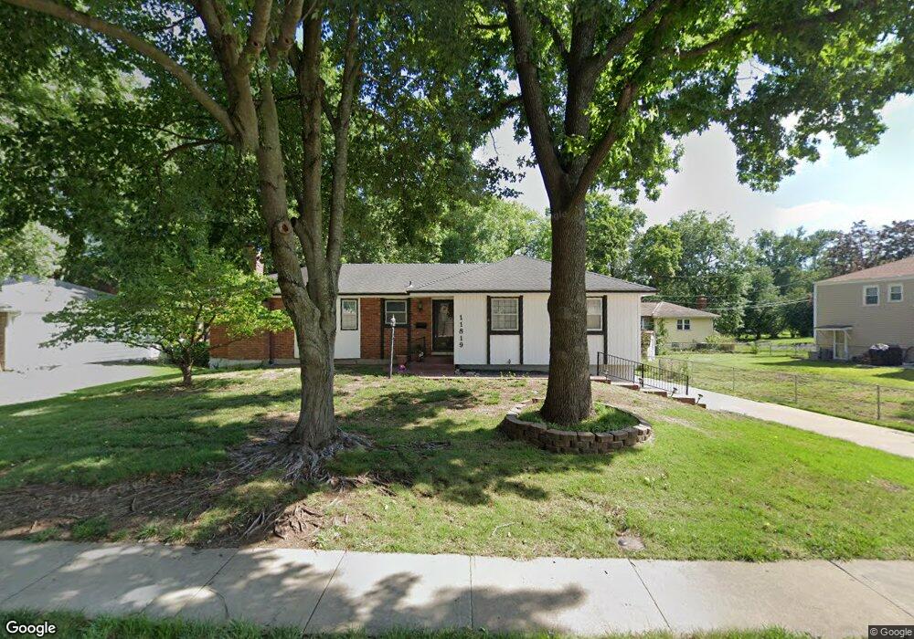 11819 W 49th Terrace, Shawnee, KS 66203 - photo 1