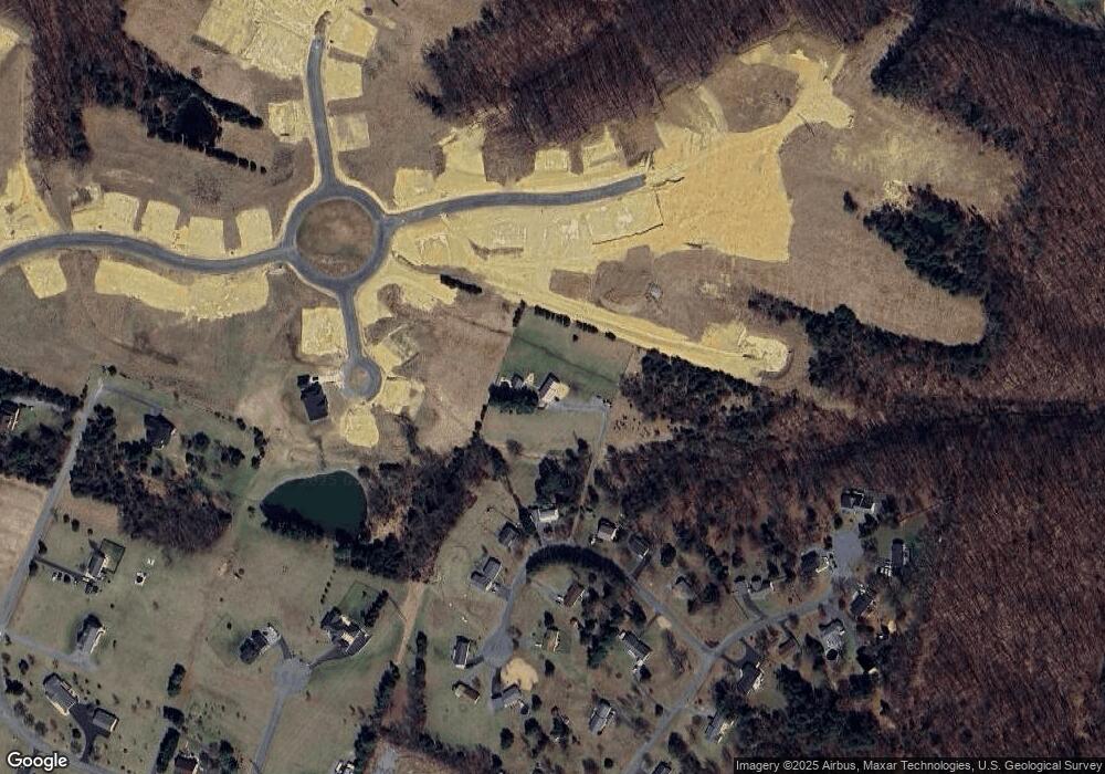 94 Sly Fox Ct, Bunker Hill, WV 25413 - photo 1