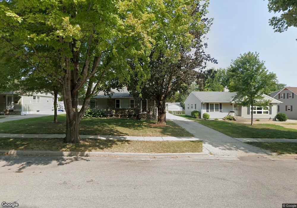 324 West St, New Ulm, MN 56073 - photo 1