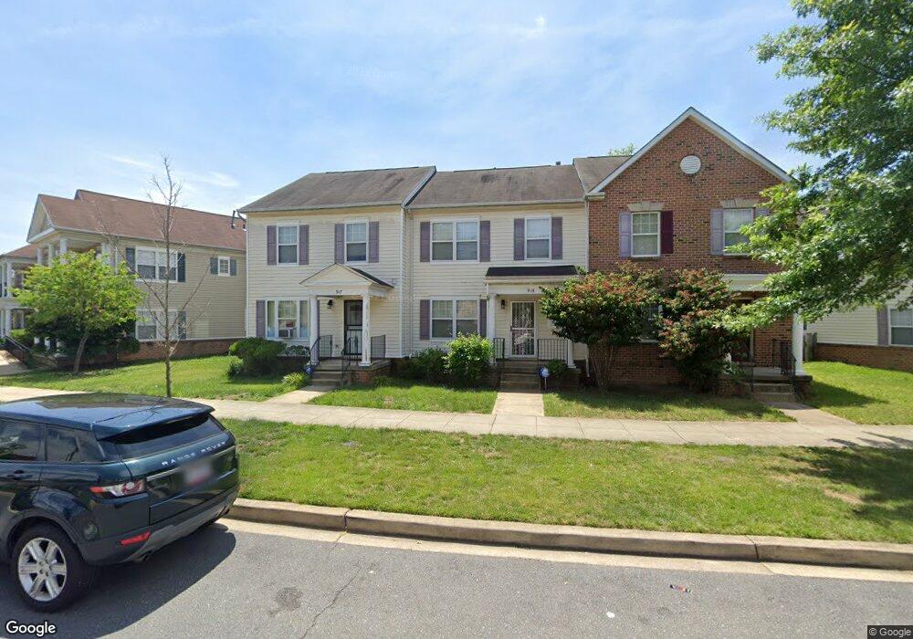 915 Varney St SE, Washington, DC 20032 - photo 1