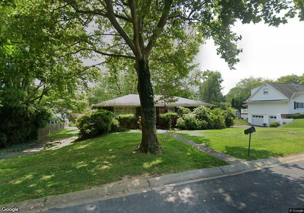 120 Jonathan Dr, Easton, PA 18045 - photo 1