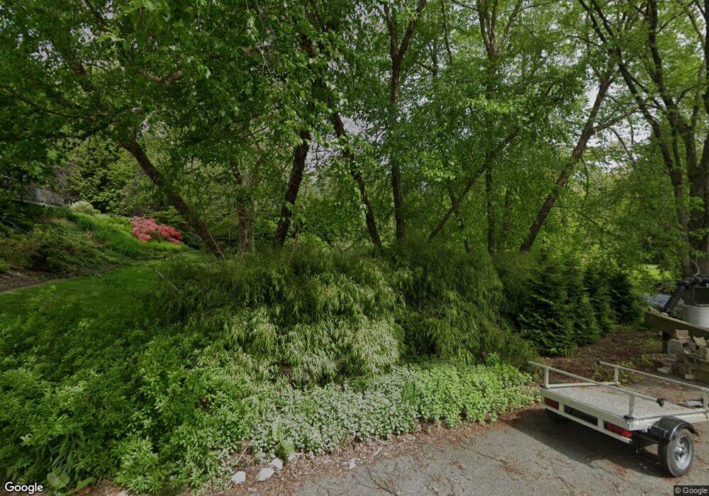 8 Stonington Common unit 26, Stonington, CT 06378 - photo 1