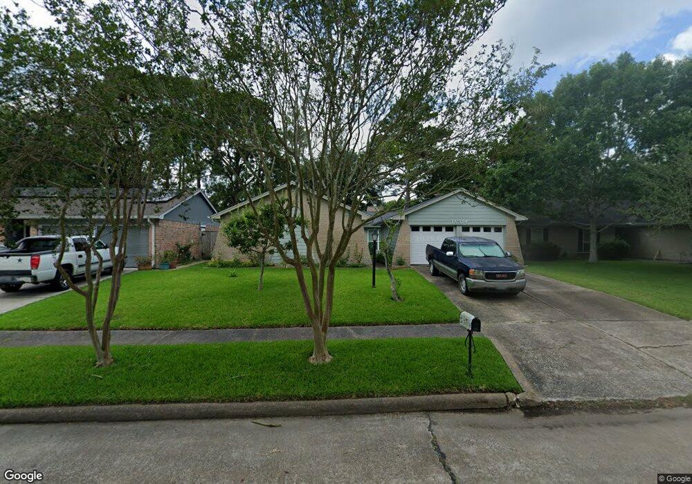 16314 Tibet Rd, Friendswood, TX 77546 - photo 1