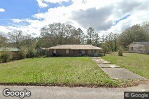 909 E Highland Ave, Geneva, AL 36340