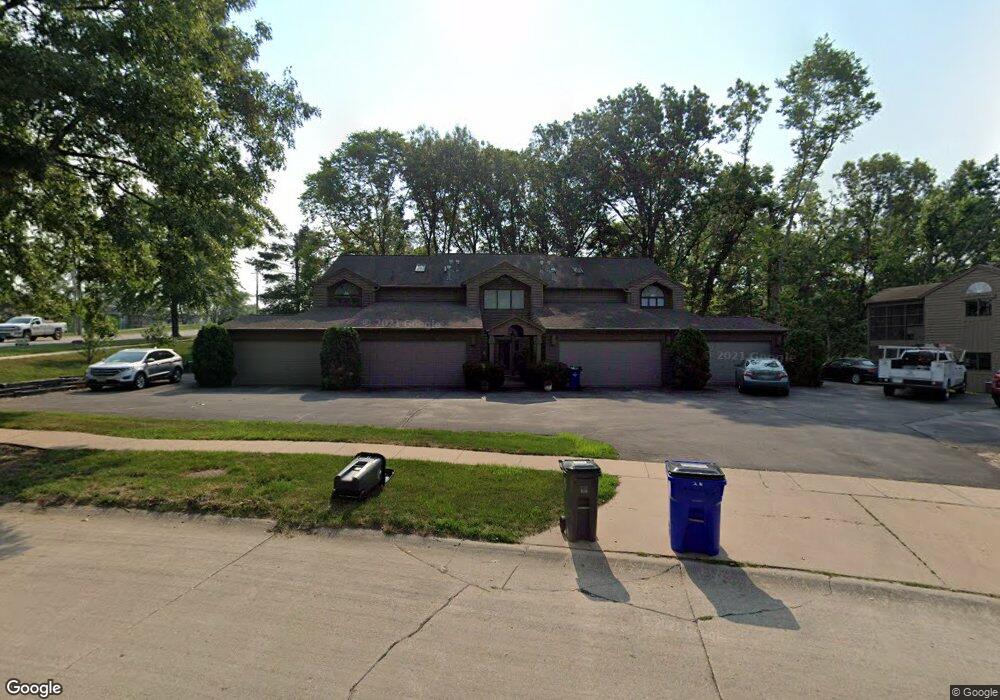 3720 Timberline Dr NE, Cedar Rapids, IA 52402 - photo 1