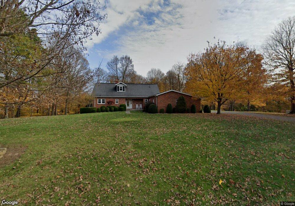 15 Pinewood Dr, Wheeling, WV 26003 - photo 1