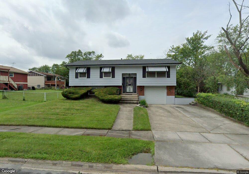 17112 Linden Dr, Hazel Crest, IL 60429 - photo 1