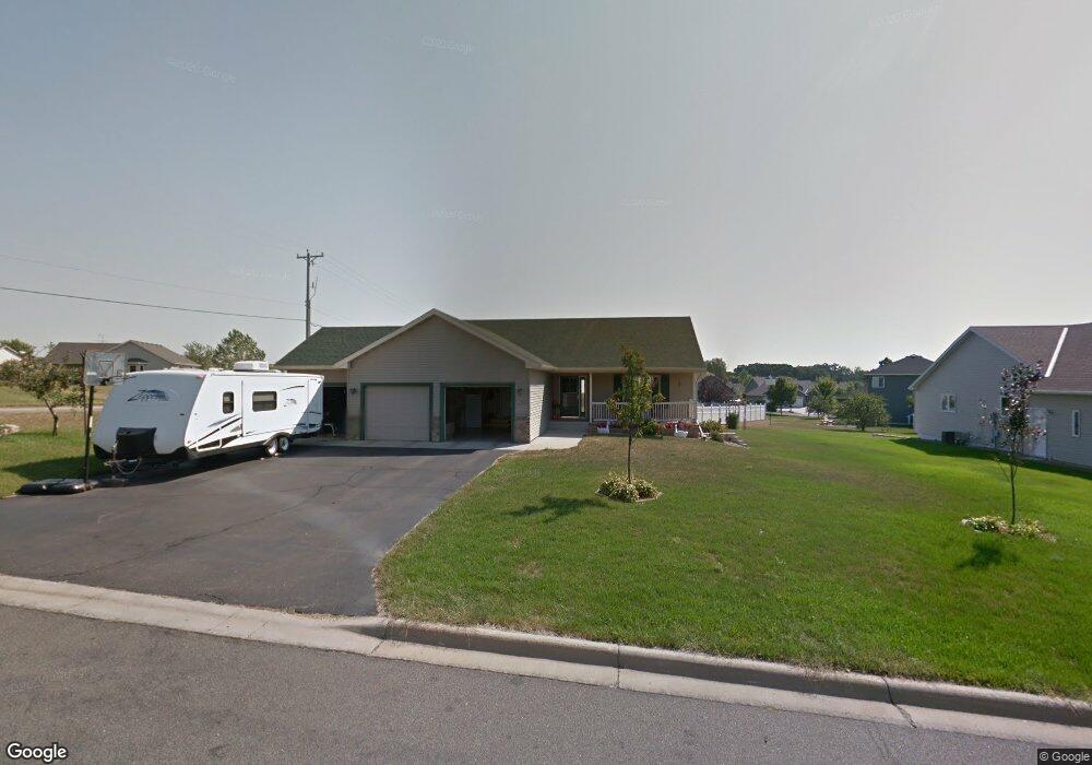 950 Oakcrest Dr, Sauk Rapids, MN 56379 - photo 1