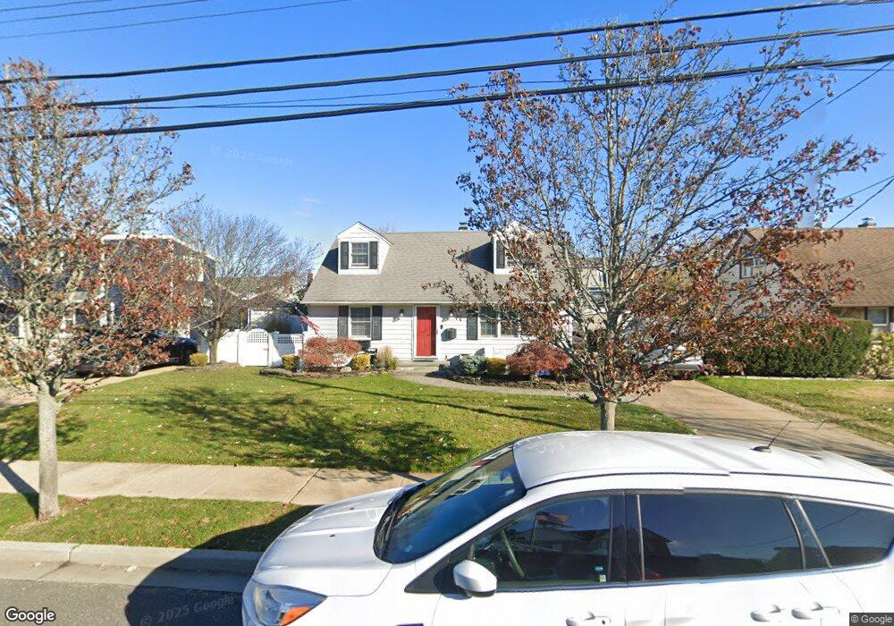 1081 Ava Rd, Merrick, NY 11566 - photo 1