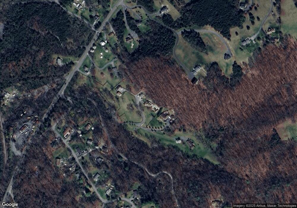 424 Bowman Rd unit 2, Front Royal, VA 22630 - photo 1