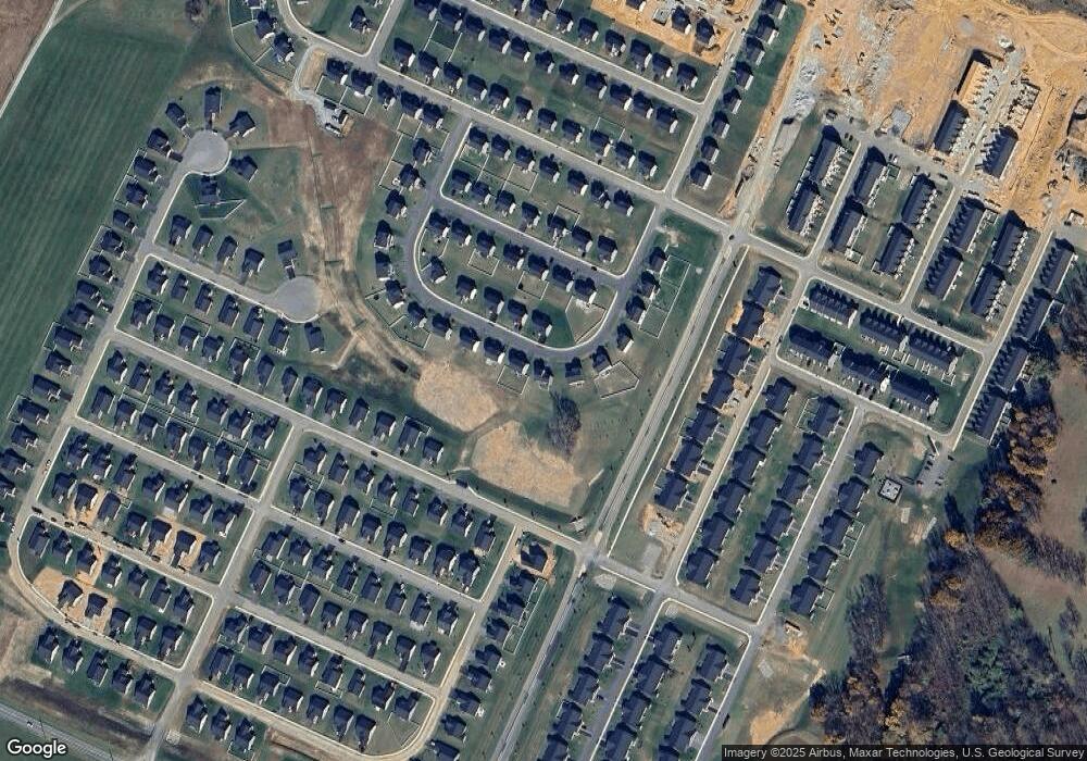 259 Sanctuary Dr, Hedgesville, WV 25427 - photo 1