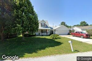 706 Country View Dr, Philo, IL 61864