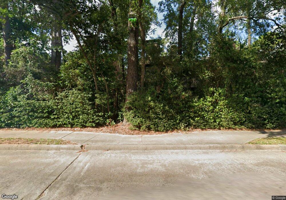 300 Sugarberry Cir, Houston, TX 77024 - photo 1