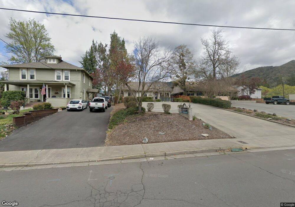 824 NE A St, Grants Pass, OR 97526 - photo 1