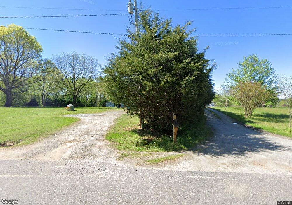 410 Wallace Springs Rd, Statesville, NC 28677 - photo 1