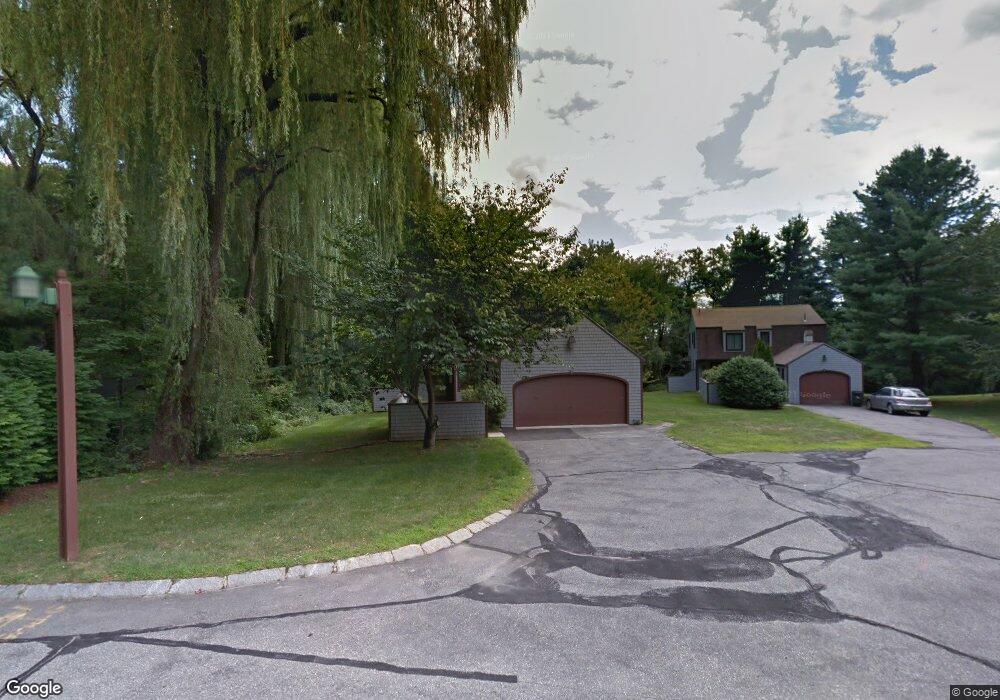 10 Crawford Ln unit U4, Nashua, NH 03063 - photo 1