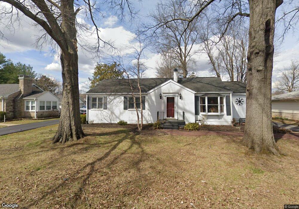 1570 Meadow Ln, New Albany, IN 47150 - photo 1