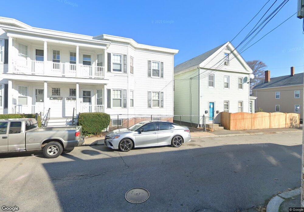 52 Beaver St unit B, Salem, MA 01970 - photo 1