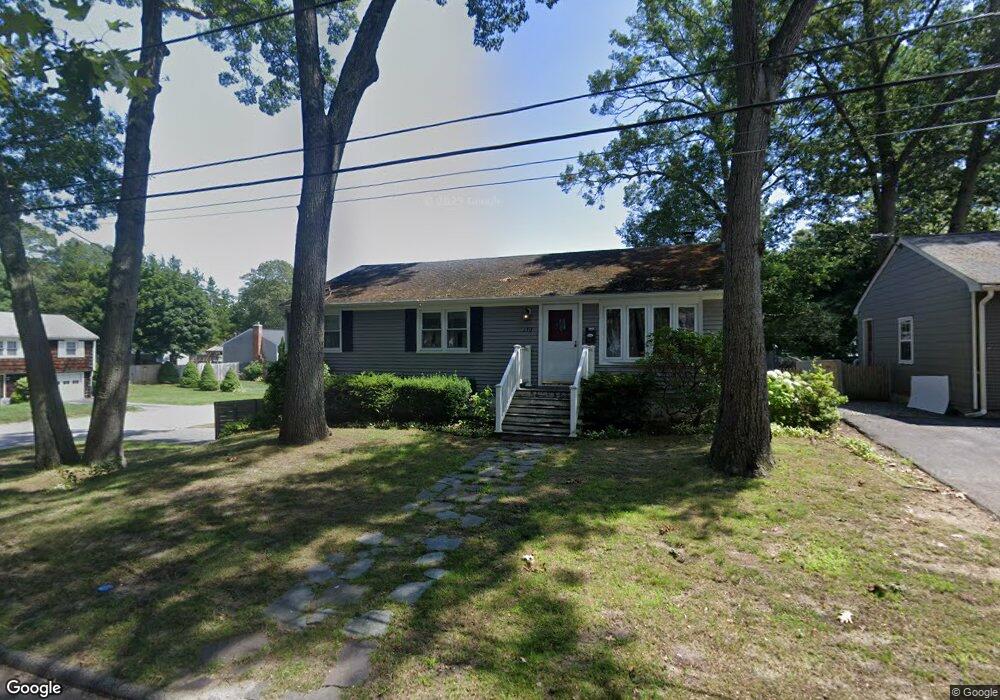130 Amsterdam Ave, Warwick, RI 02889 - photo 1