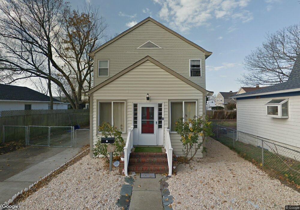 12 Gordon Place, Freeport, NY 11520 - photo 1