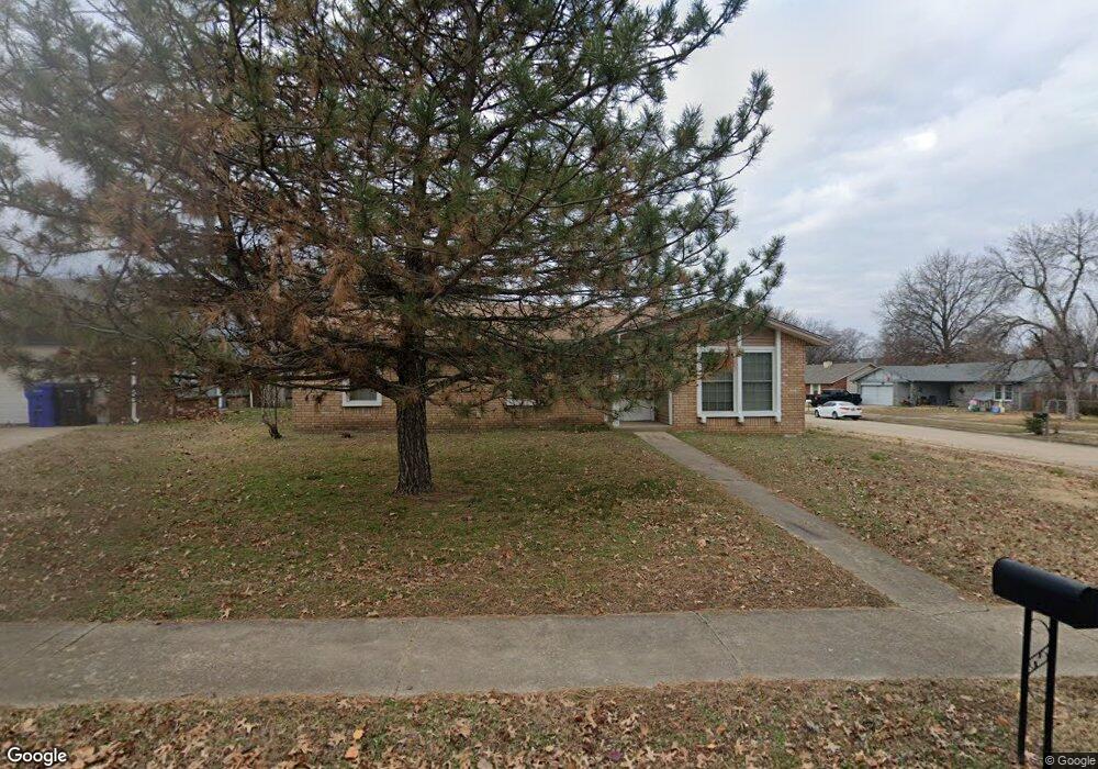 3000 S Ash Ct, Broken Arrow, OK 74012 - photo 1