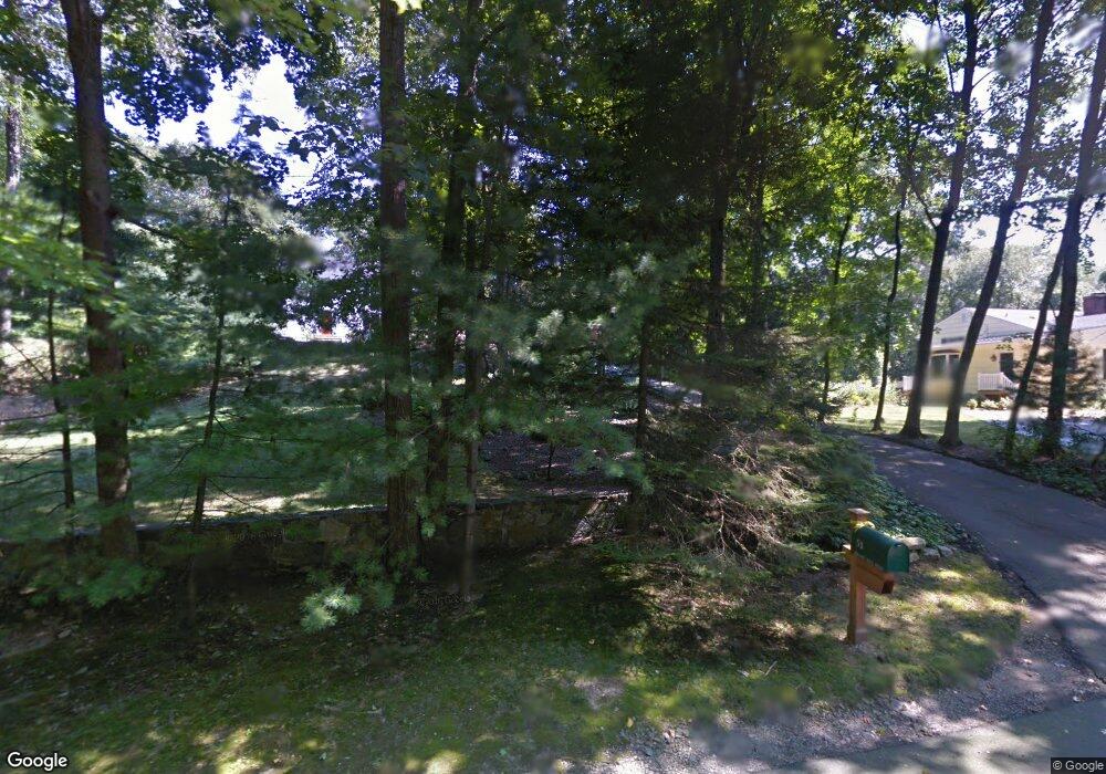 9 Red Coat Pass, Darien, CT 06820 - photo 1